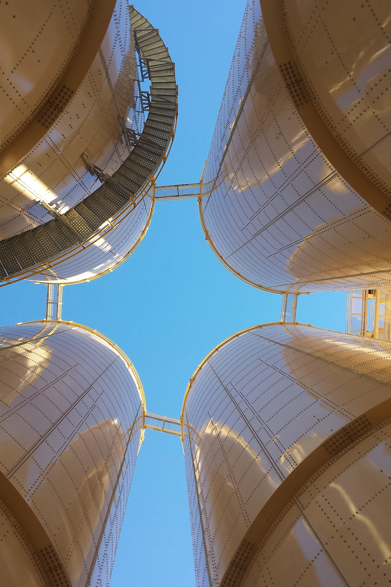 Vertical view of bolted RTP storage silos